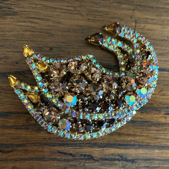 Gorgeous VTG Multicolor Rhinestone Brooch/Earrings - Picture 3 of 4